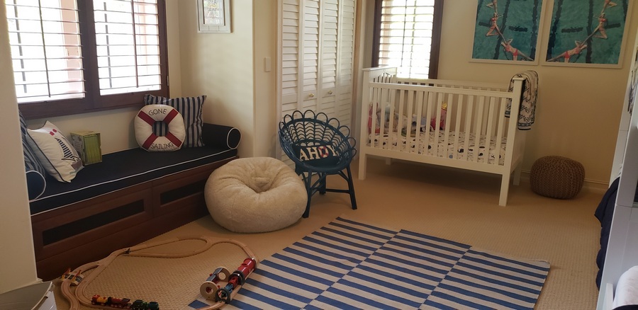 Guest bedroom